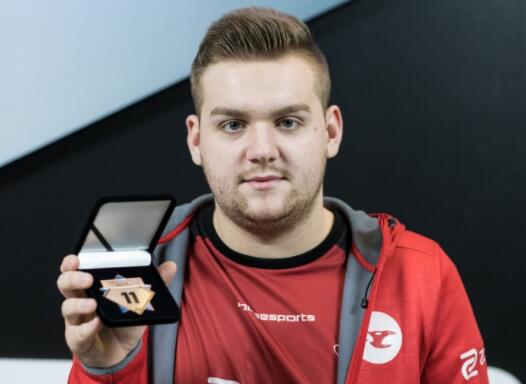 对手双控 对手双控